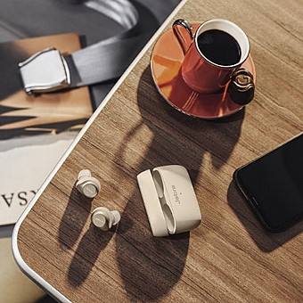 ������� �������� TWS �� ���� ����� ������ ANC ���� JABRA ����� ��� ELITE 85T WLC