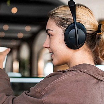 ������� �������� �� ���� ����� ���� BOSE ��� ��� BOSE 700