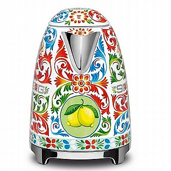 ������ 1.7 ���� ���� SMEG ��� ��� KLF03 ���� ����� ������ Dolce & Gabbana