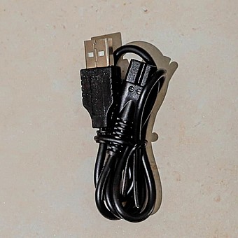 ��� ����� USB ������ ����� ���� MERIDIAN ������� ��� MERIDIAN-MM3