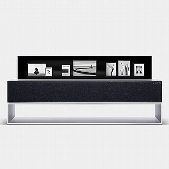 �������� ���� �� ��� ���� "65 4K OLED ���� LG �� �� ��� SIGNATURE OLED65R1